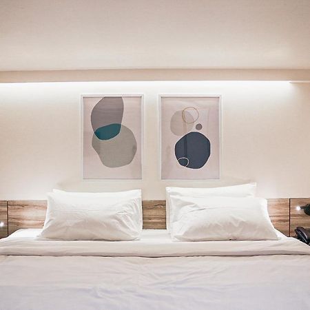 Homitel Bangkok Hotel Екстериор снимка